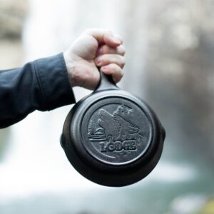 Wildlife Series® 6.5 Inch Cast Iron Wolf Skillet